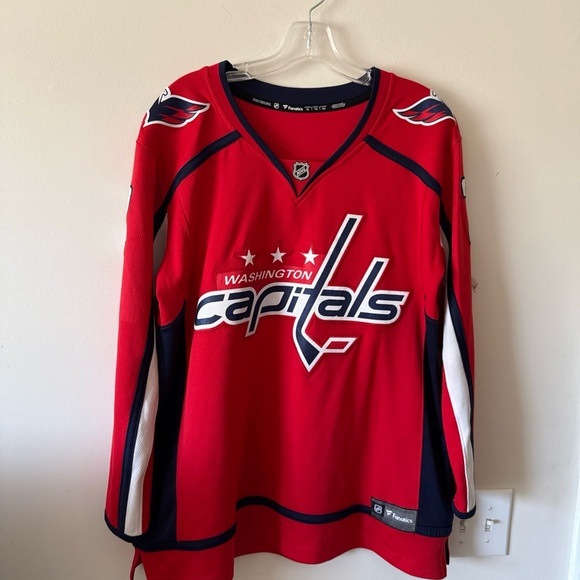 Fanatics Tops - Fanatics Red Washington Capitals Jersey